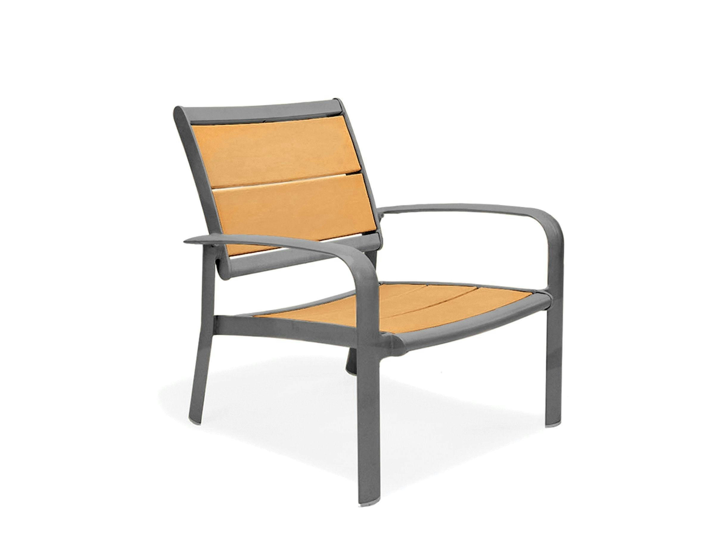 Harper Stacking Pool Lounge Chair